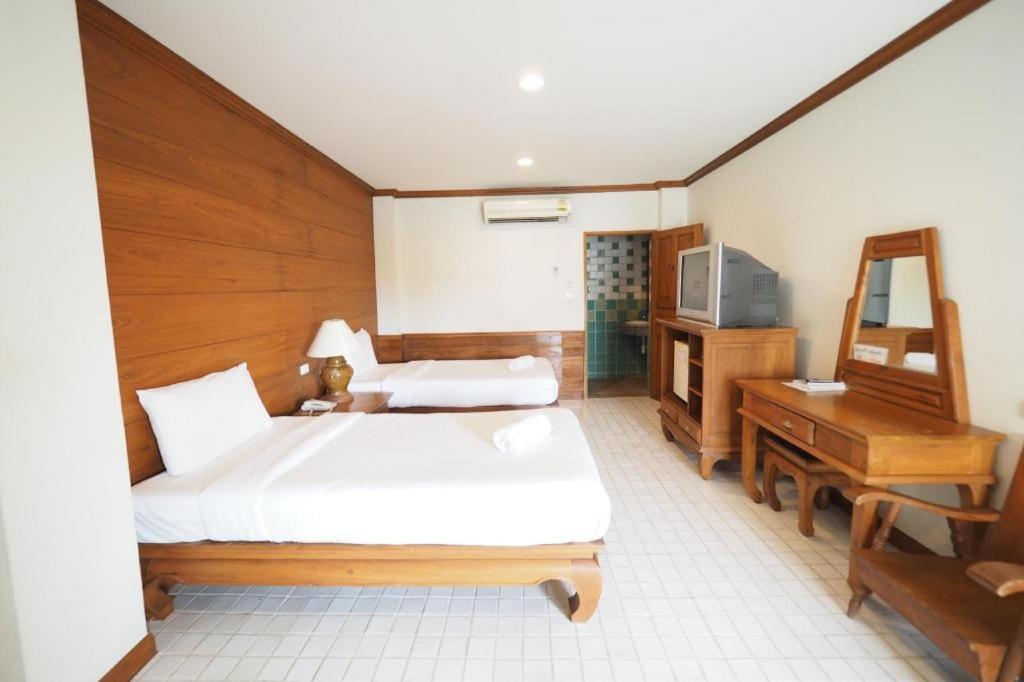 Fah Place Hotel Нан Екстер'єр фото