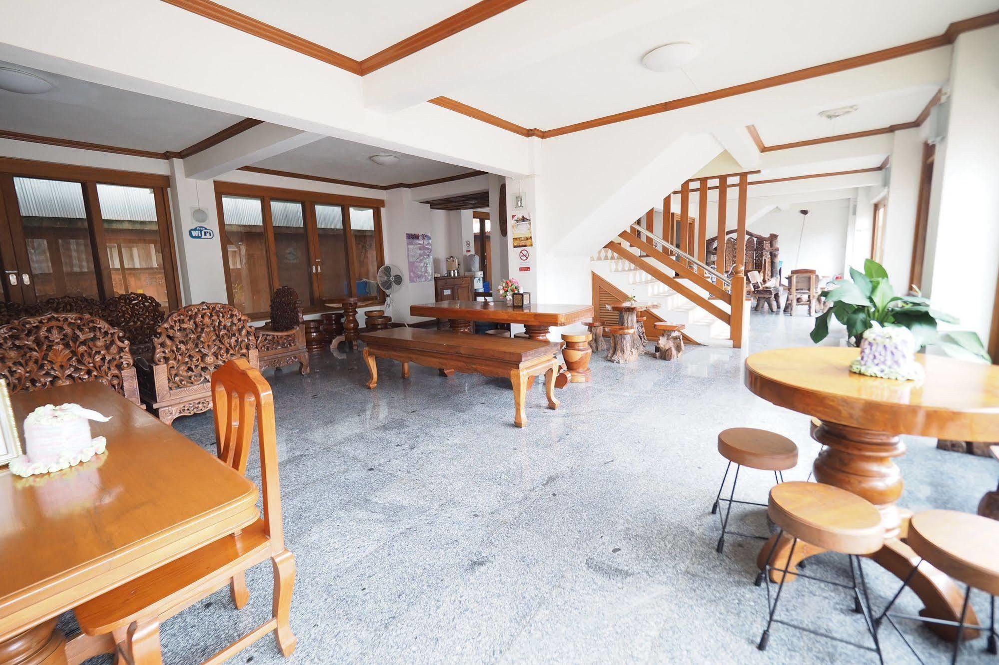 Fah Place Hotel Нан Екстер'єр фото